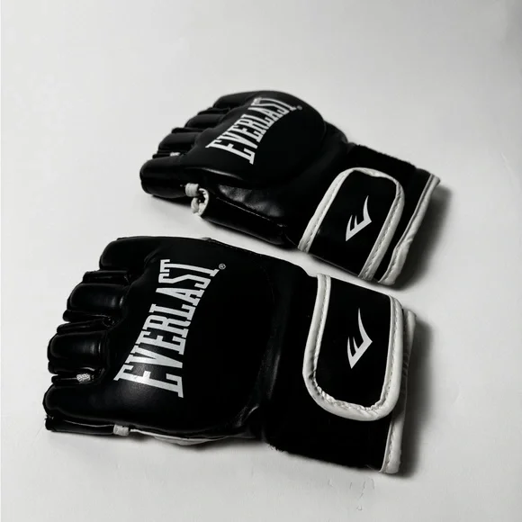Everlast Black and White Training Gloves Size S - Picture 3 of 6